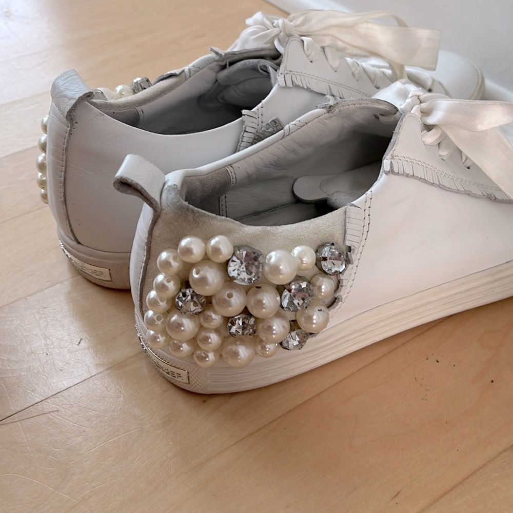 KENNEL SCHMENGER JEWELED LOW-TOP SNEAKERS